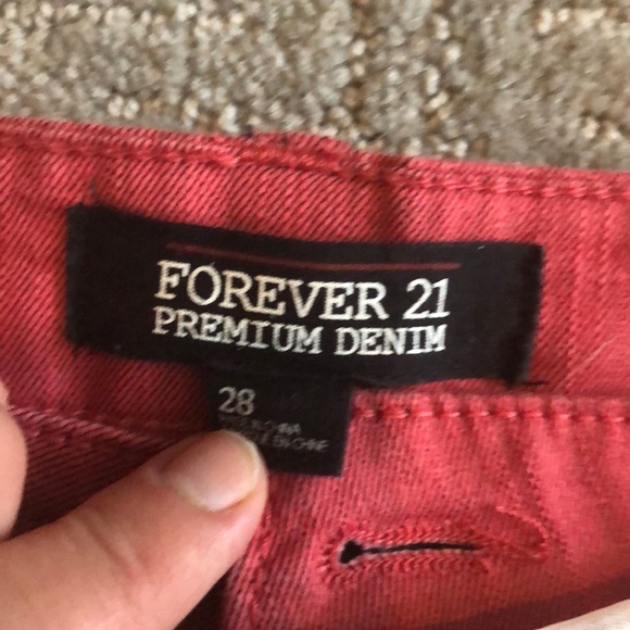 Fovever 21 red/pink cut off shorts size 28 - Picture 2 of 4